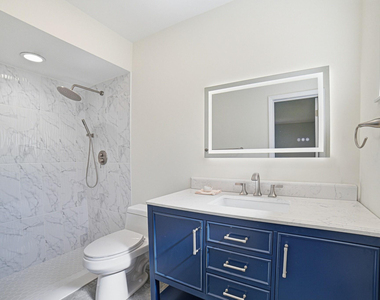 28 Se 8th Avenue - Photo Thumbnail 12