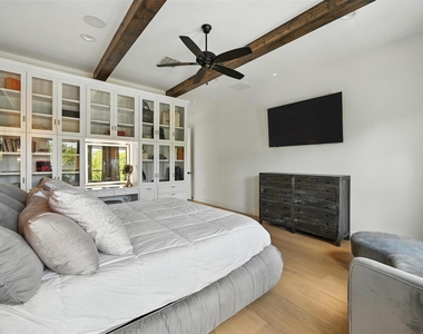 5105 Havana Drive - Photo Thumbnail 20