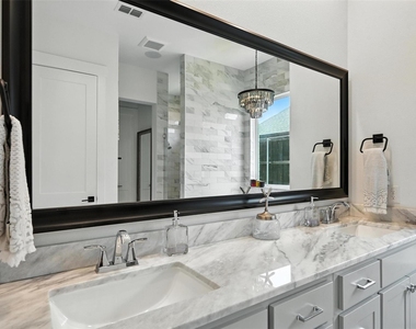 5105 Havana Drive - Photo Thumbnail 21