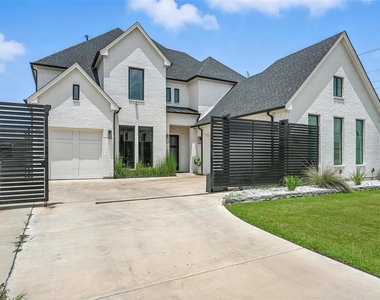 5105 Havana Drive - Photo Thumbnail 2