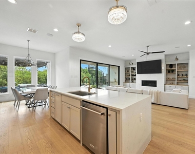 5105 Havana Drive - Photo Thumbnail 10