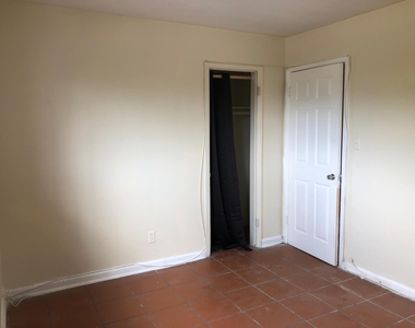 800 Nw 11th Avenue - Photo Thumbnail 5