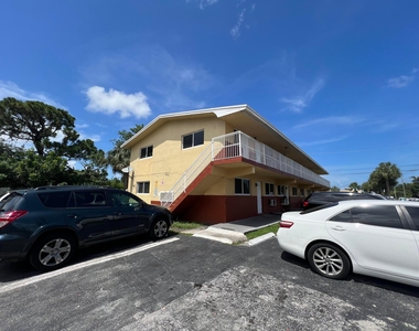 800 Nw 11th Avenue - Photo Thumbnail 1