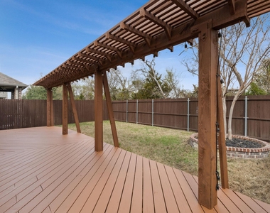 812 Gray Fox Drive - Photo Thumbnail 25