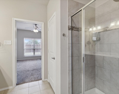812 Gray Fox Drive - Photo Thumbnail 22