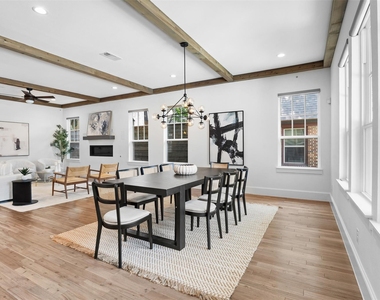 6118 Belmont Avenue - Photo Thumbnail 3