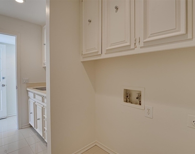 5818 Orchid Lane - Photo Thumbnail 33