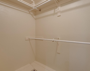 5818 Orchid Lane - Photo Thumbnail 30