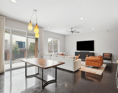 2608 Museum Way - Photo Thumbnail 9