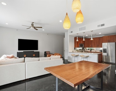 2608 Museum Way - Photo Thumbnail 10