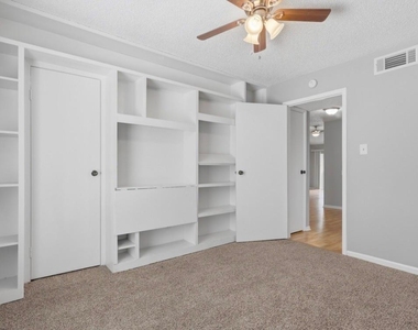 2120 El Paseo Street - Photo Thumbnail 8