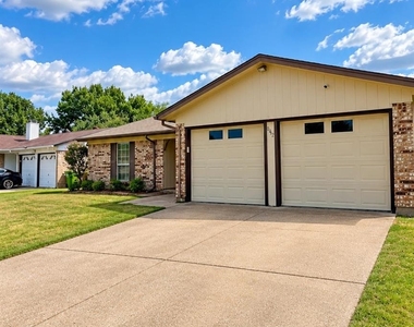6432 Grasshopper Drive - Photo Thumbnail 2
