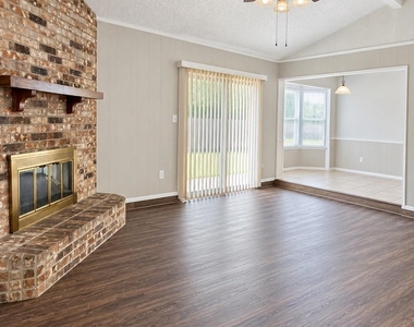 6432 Grasshopper Drive - Photo Thumbnail 5