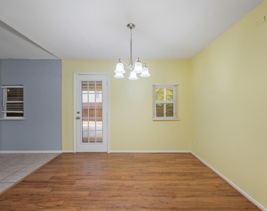 7418 Boisenberry Lane - Photo Thumbnail 8