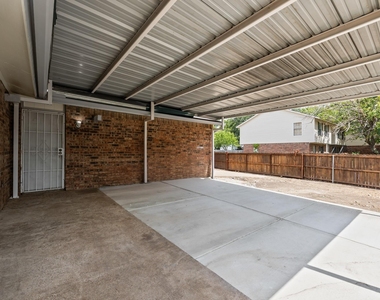 7418 Boisenberry Lane - Photo Thumbnail 23