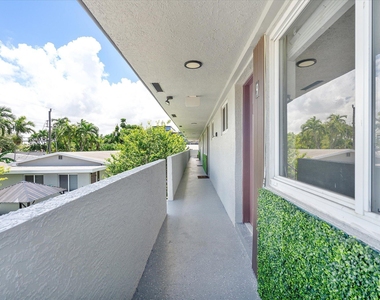 720 Ne 7th Street - Photo Thumbnail 5