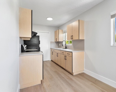 720 Ne 7th Street - Photo Thumbnail 18