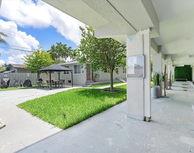 720 Ne 7th Street - Photo Thumbnail 27