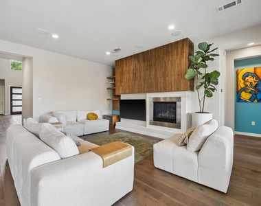 636 Benalla Drive - Photo Thumbnail 9