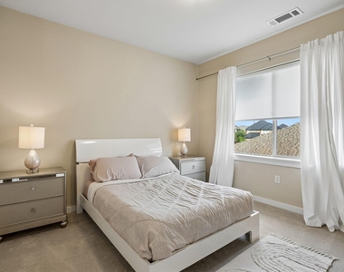 636 Benalla Drive - Photo Thumbnail 27