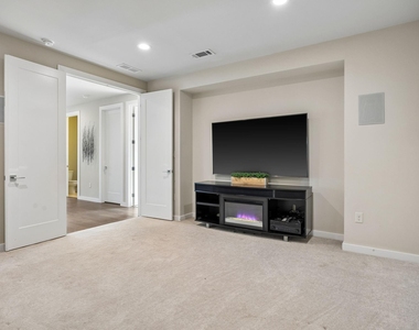 636 Benalla Drive - Photo Thumbnail 29