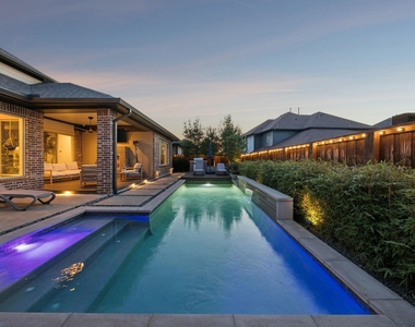 636 Benalla Drive - Photo Thumbnail 3