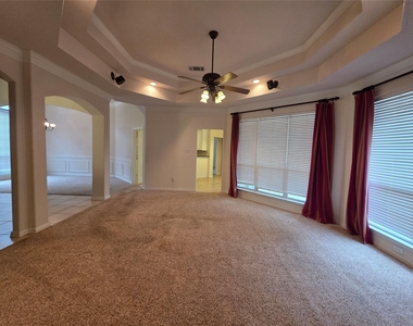 1507 Browning Lane - Photo Thumbnail 17