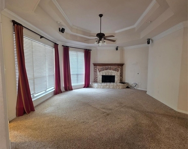 1507 Browning Lane - Photo Thumbnail 14