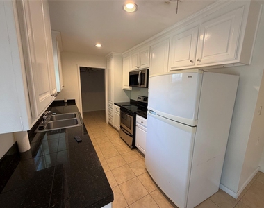 1437 W Ball Street - Photo Thumbnail 4