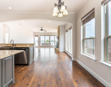 2313 Windjammer Way - Photo Thumbnail 11