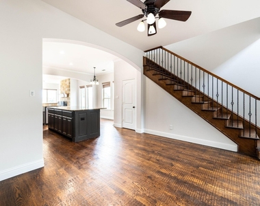 2313 Windjammer Way - Photo Thumbnail 10