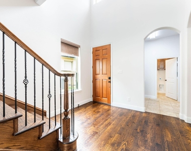 2313 Windjammer Way - Photo Thumbnail 3