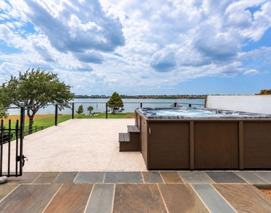 2313 Windjammer Way - Photo Thumbnail 34