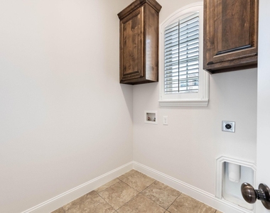 2313 Windjammer Way - Photo Thumbnail 6