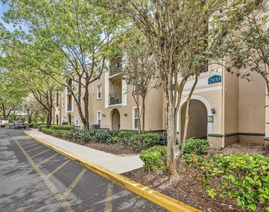 2433 Centergate Drive - Photo Thumbnail 2