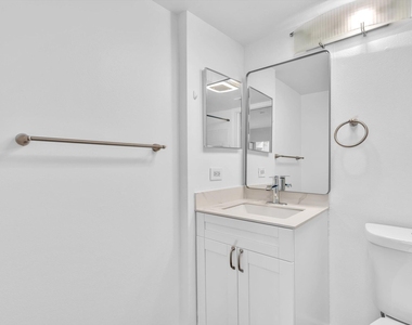 2433 Centergate Drive - Photo Thumbnail 29