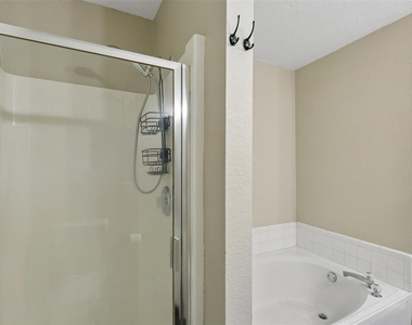 2034 Peregrine Court - Photo Thumbnail 16