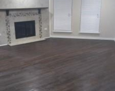 2108 Sam Houston Drive - Photo Thumbnail 1