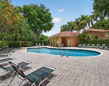 11451 Lakeview Drive - Photo Thumbnail 29