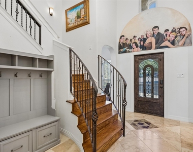 8525 Briarwood Lane - Photo Thumbnail 1