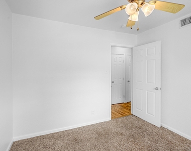 3052 Cameo Lane - Photo Thumbnail 5