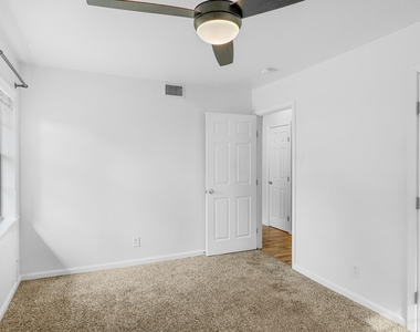 3052 Cameo Lane - Photo Thumbnail 7