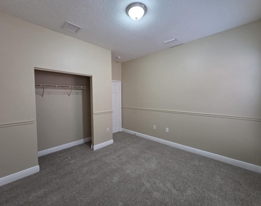 4409 Coquina Winds Way - Photo Thumbnail 28