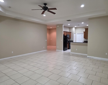 4409 Coquina Winds Way - Photo Thumbnail 9