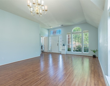 3112 Trailwood Lane - Photo Thumbnail 2
