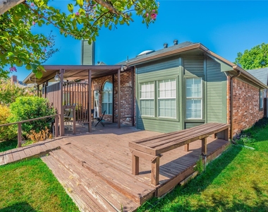 3112 Trailwood Lane - Photo Thumbnail 14