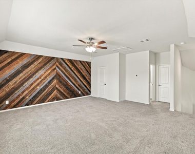 1705 Patricia Drive - Photo Thumbnail 28