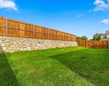 1705 Patricia Drive - Photo Thumbnail 34