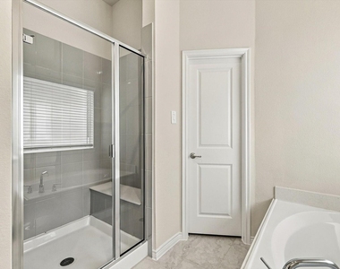 1705 Patricia Drive - Photo Thumbnail 21