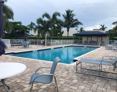 9826 Marina Boulevard - Photo Thumbnail 21